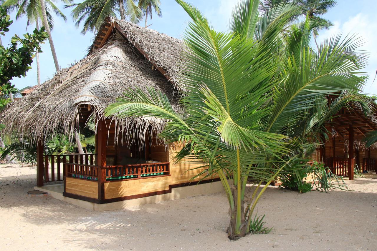 Shiva'S Beach Cabanas Tangalle Kültér fotó