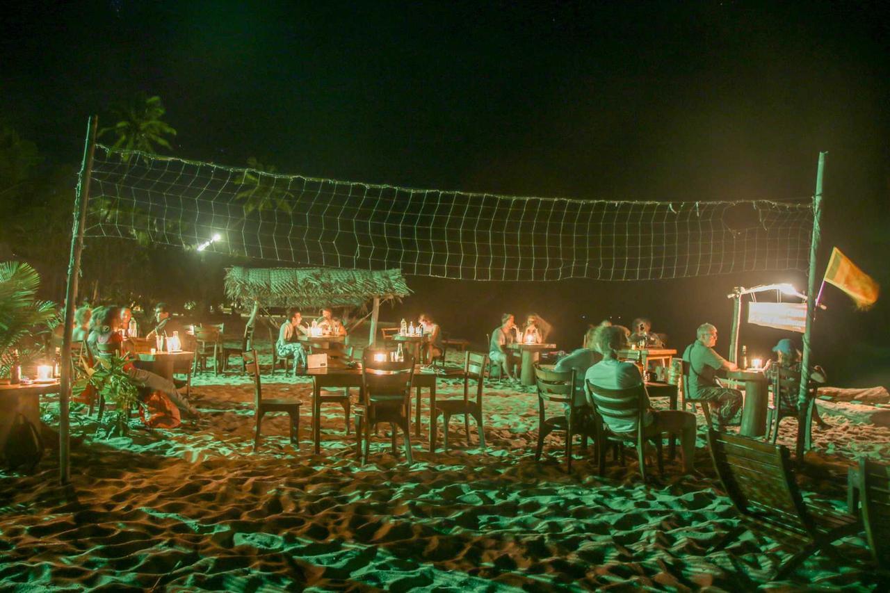 Shiva'S Beach Cabanas Tangalle Kültér fotó