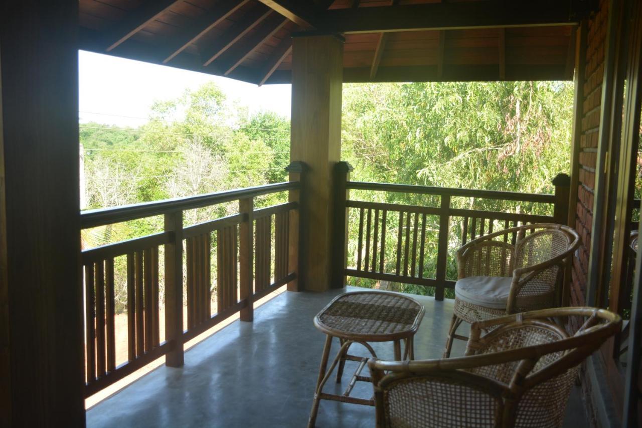 Shiva'S Beach Cabanas Tangalle Kültér fotó